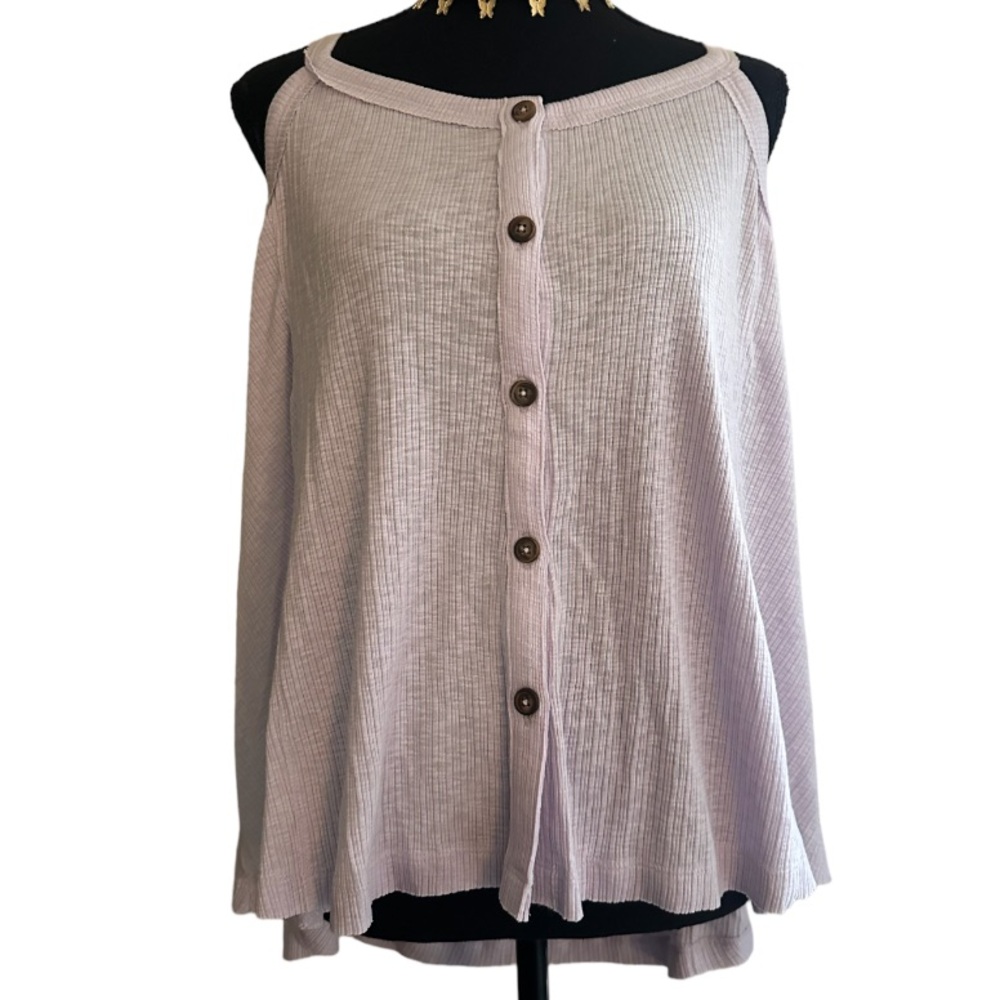 Iilac button tank